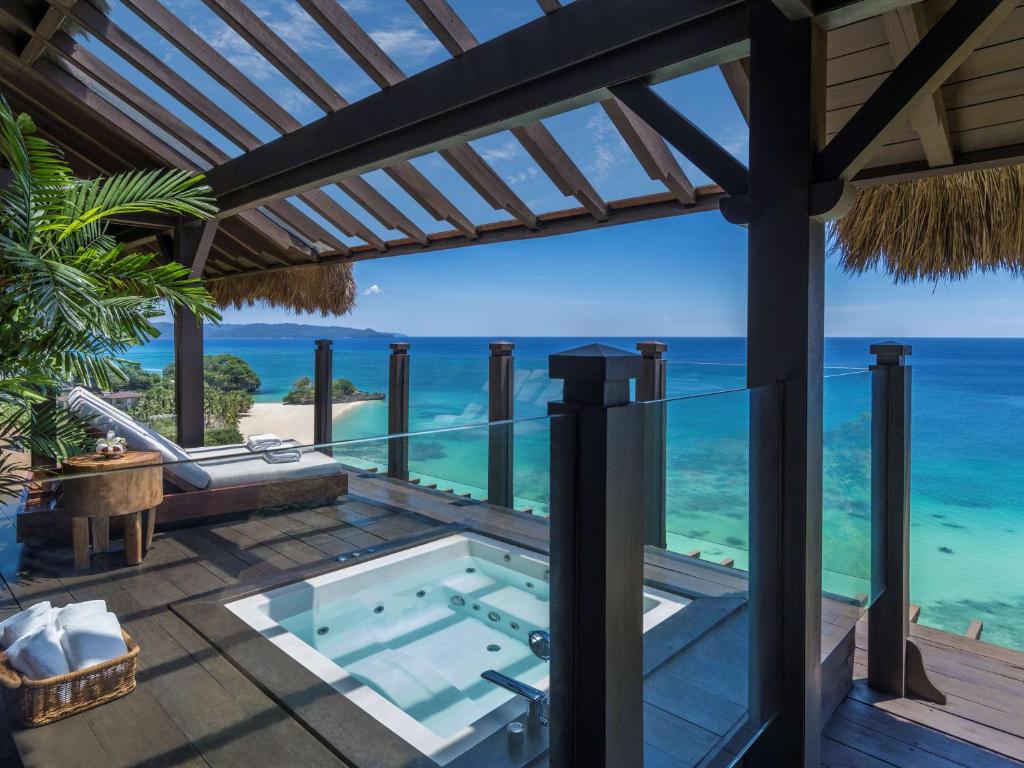 Shangri-La's Boracay Resort and Spa